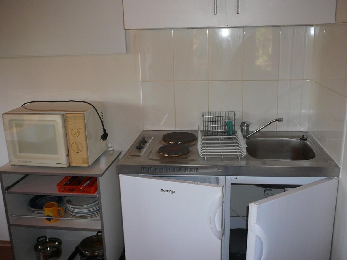 Porkolab Apartmanhaz Appartement Gyenesdiás Buitenkant foto