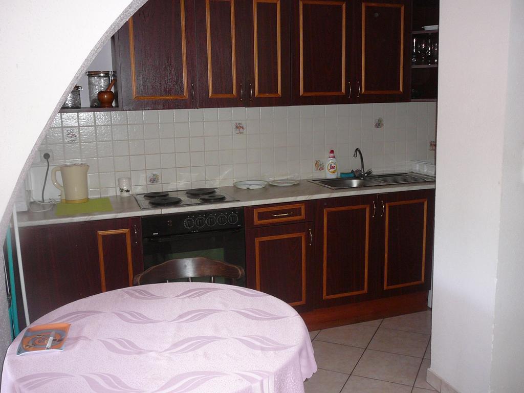 Porkolab Apartmanhaz Appartement Gyenesdiás Buitenkant foto